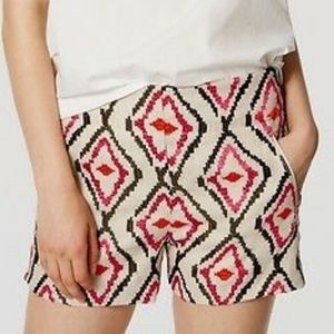 LOFT Embroidered Riviera Shorts Size 10 pockets and side zip closure